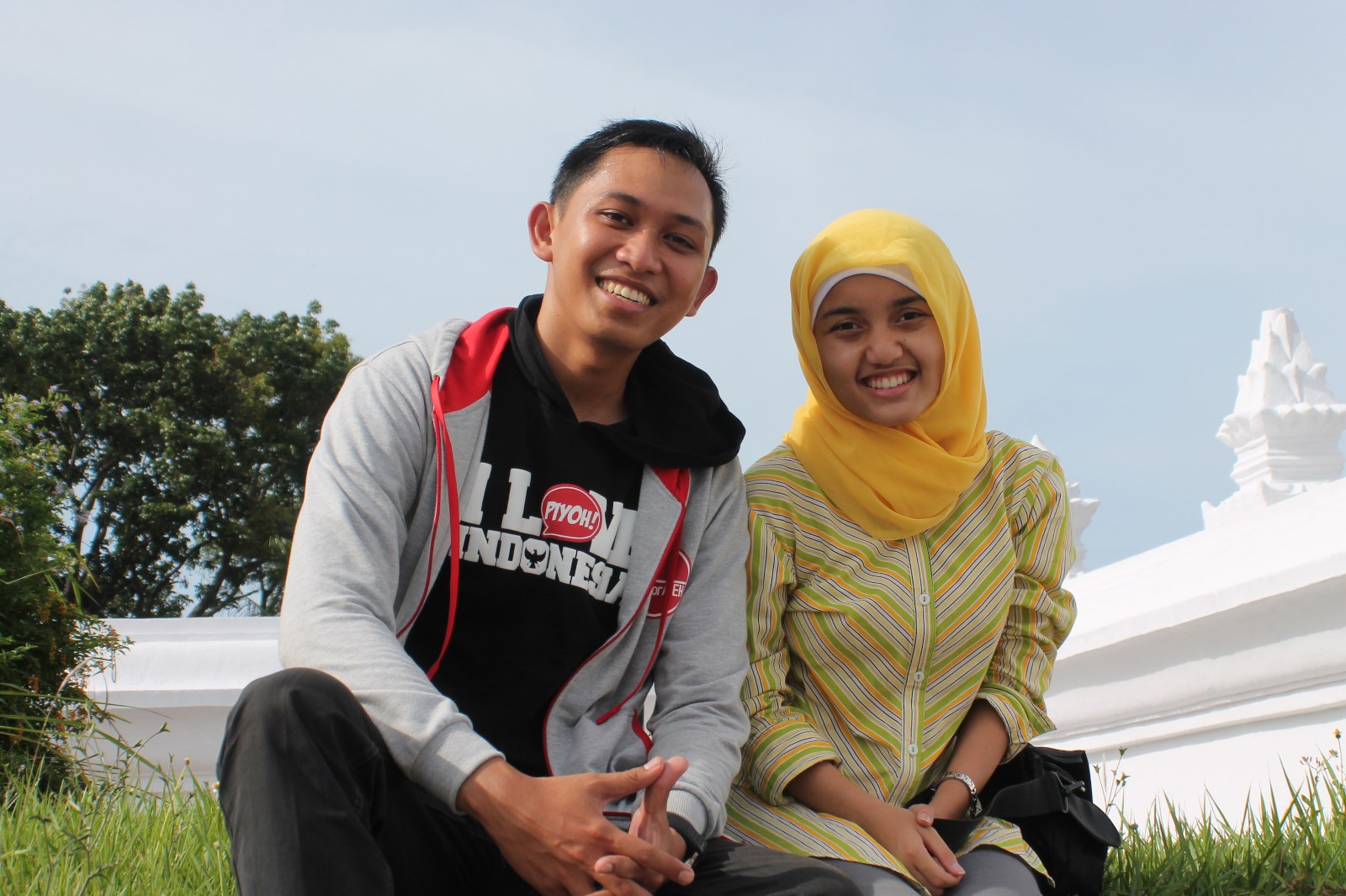 Hijrah took me to sight see Aceh. It was the first time I met him and he was very hospitable.