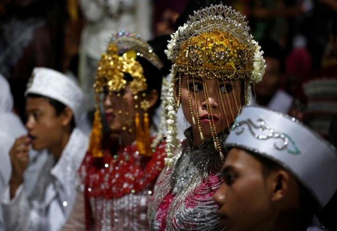 How Social Media is Romanticizing Child Marriage in Indonesia